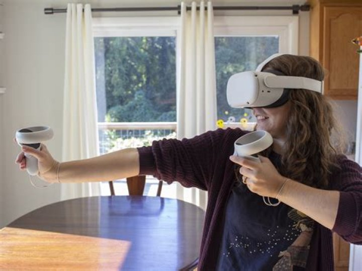 oculus quest 2 playing